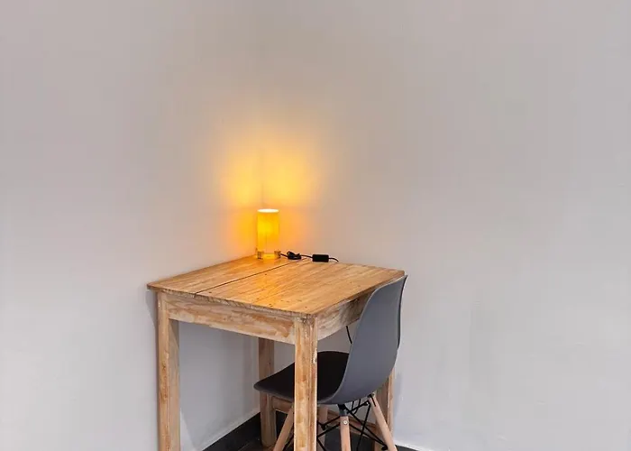 Cozy Minimalist Near & Kuta *